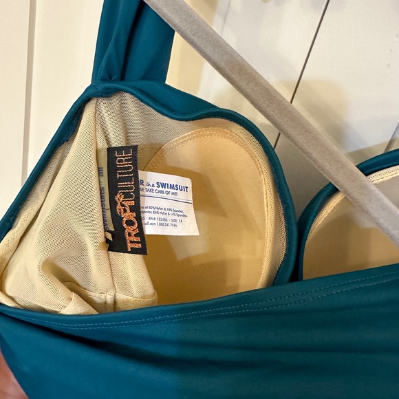 Tankini top - Picture 2 of 3